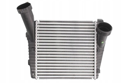 7L0145803A интеркулер audi q7 2005 - 2015 tfsi tdi левый