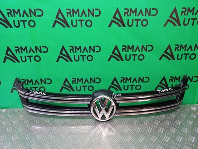 5N0853651J9B9 решетка радиатора Volkswagen Tiguan 1 2011-2016 , 5N0853655