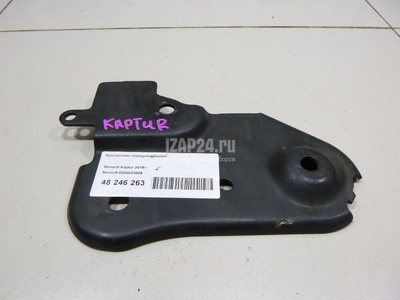 8200823809 Кронштейн передней балки Renault Duster 2012