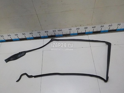 LR043857 Уплотнитель двери Land Rover Range Rover Sport 2013