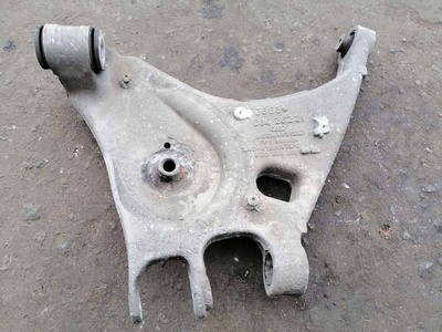 8E0505311AC Рычаг задний левый Audi A4 B7 2005