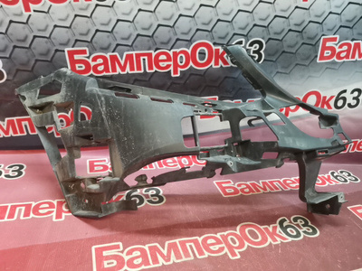 A2138851065 кронштейн бампера Mercedes-Benz E-Class W213 2016