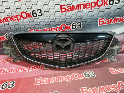 KD4550710G решетка радиатора Mazda CX-5 KE 2011