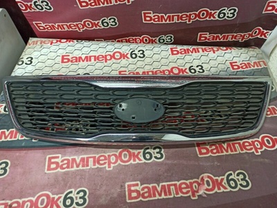 863502P500 решетка радиатора Kia Sorento 2009