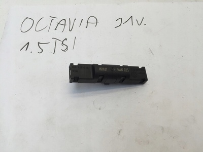 5N0035570 skoda октавия iv 2021 фильтр помехоподавляющий