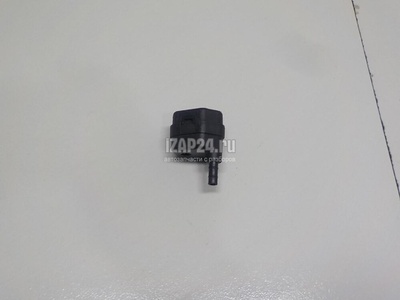 7700858051 Сапун КПП Renault Twingo (2007 - 2014)