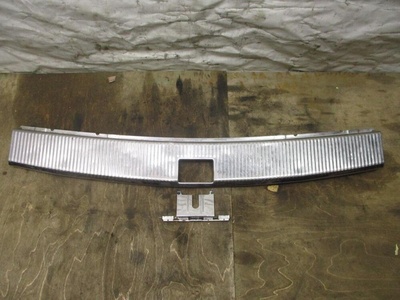 7L6863459H Накладка внутренняя на заднюю панель кузова Volkswagen Touareg 1_Restyling 2008