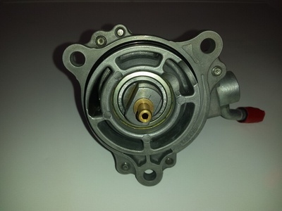 Насос vacum генераторы - mazda 5 6 rf5c , rf7j