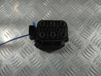 4H0616013 Блок клапанов пневмоподвески Audi A8 D4/4H 2012 ,B,A