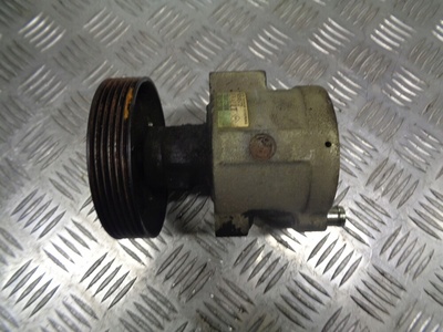 7700417308 насос гур renault scenic i