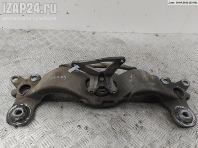 8E0399263S Кронштейн КПП опорный Audi A4 B6 (2001-2004) 2002