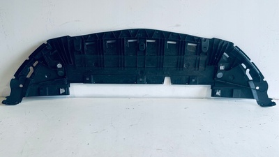 A1188854102 крышка под бампер мерседес cla amg