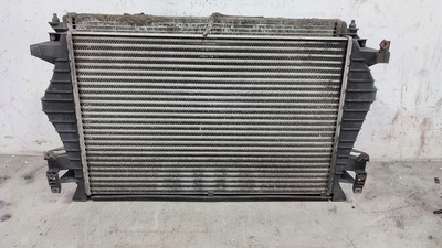 4D0121251K радиатор радиатора audi a8 d2 2.5tdi