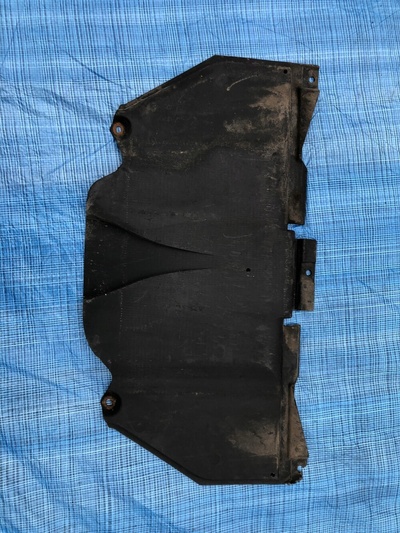 4Z7863822B крышка под коробка audi a6 c5 allroad