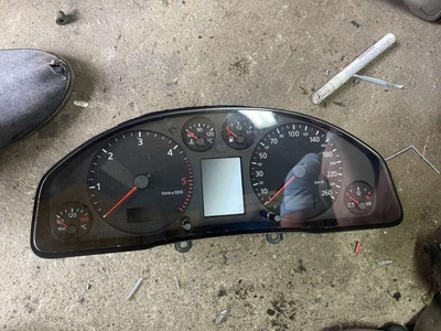 4B0920932K Щиток приборов (приборная панель) Audi A6 C5 (S6,RS6) 1999