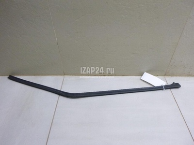 MR978386 Уплотнитель (внутри) Mitsubishi Colt (Z3) (2003 - 2012)