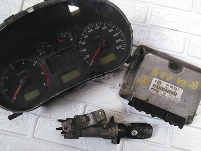 071906018K комплект иммобилайзер volkswagen бора 2.3 бензин 00