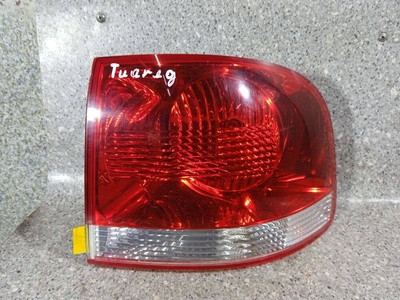 28258002 фонарь задний правый R. Volkswagen Touareg 2005 ,7L6945096K