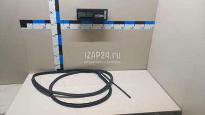 5755A227 Уплотнитель двери Mitsubishi ASX 2010