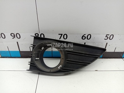 261523809R Решетка в бампер Renault Fluence (2010 - 2017)