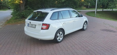 Skoda fabia стили 1.2 tsi 90km салон польша