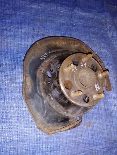 4245044020 ступица TOYOTA IPSUM ACM21W 42450-44020