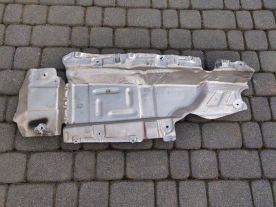A4474900130 v класса вито w447 крышка термическая жесть
