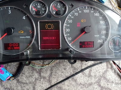 8D0920932F спидометр audi a4 - b5 рестайлинг fis 1.9 2.5 tdi
