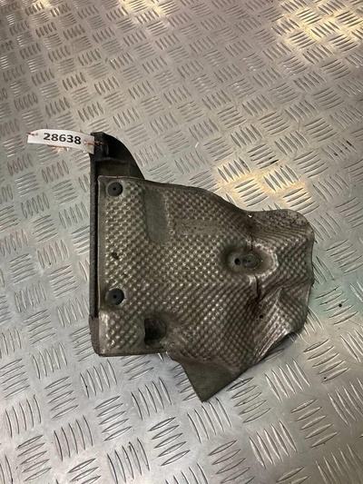 8D0199388G Кронштейн двигателя Audi A6 C5 рестайлинг 2001-2004 2001