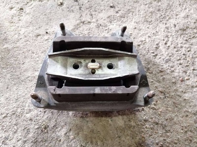 4F0399151AN подушка крепления КПП Audi A6 4F/C6 2008