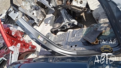 4L0809848 Порог со стойкой правый Audi Q7 (4L) 2005-2015