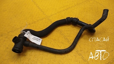 8D0121055AB Патрубок системы охлаждения Volkswagen Passat (B5+) 2000-2005 2002
