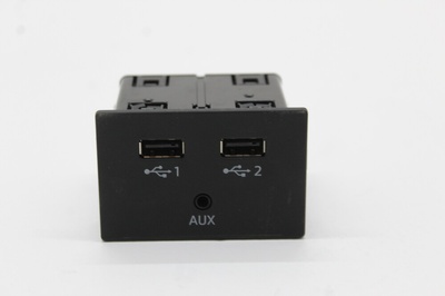 81A035736 audi a6 c7 разъем порт aux usb
