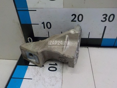 CPLA6061CB Кронштейн двигателя левый Land Rover Range Rover IV 2013