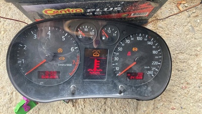 8L0920933N спидометр audi a3 8l рестайлинг full fis бензина