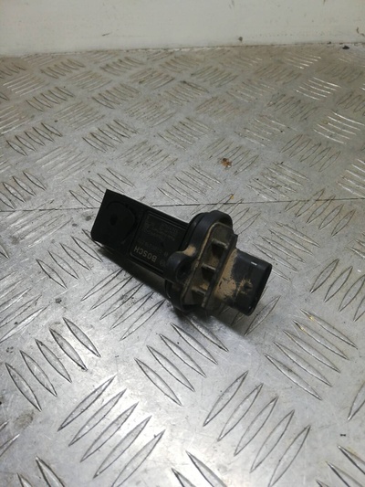 7566990 Расходомер воздуха BMW 5 F10/F11/GT F07 2011 ,0280218270,1362