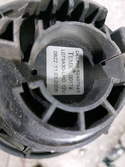 52407543 Моторчик печки + A / C , DELPHI / TEMIC , ЛОПАСТИ / БЕЛЫЕ / + МОТОР. Opel Astra H 2006
