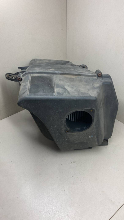 25736908 корпус воздушного фильтра Cadillac CTS 2005 ,EPL020024