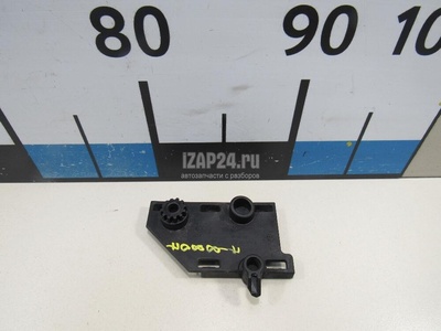 7L0121093A Кронштейн бачка расширительного VAG Q7 [4L] (2005 - 2015)