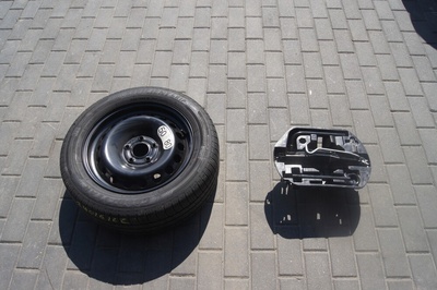 997504622R колесо подъездные вставка megane iv