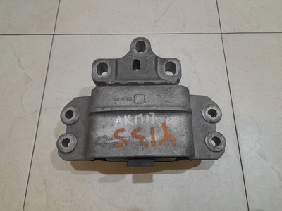 1K0199555S Опора двигателя левая Volkswagen Passat (B6) VI (2005–2011)