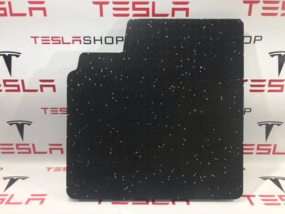 105046900B Панель заполнения пустот (1-й ряд) левая Tesla Model X 2017 1050469-00-B,1050469-99-C