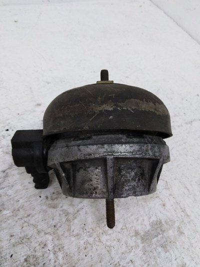 4B3199379C Подушка двигателя Audi RS6 C5 2002-2004