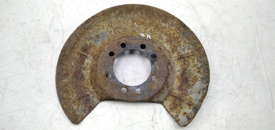 BP4K26261A Пыльник диска тормозного заднего правого mazda 3 (ВК) 2002-2009