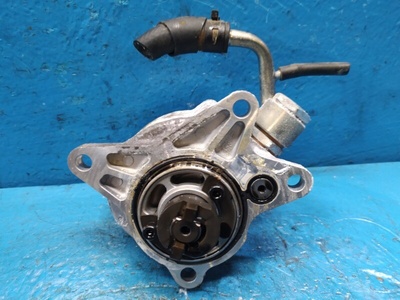 SH0118G00A Насос вакуумный Mazda CX-5 2012-2017 SH01-18-G00A, SH01-18-G00B