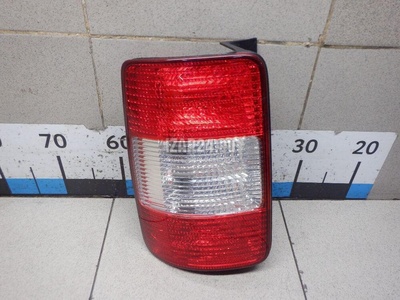 2K0945095M Фонарь задний левый VAG Caddy III (2004 - 2015)