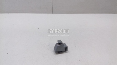 955731827007A8 Кронштейн солнцезащитного козырька VAG Cayenne (2003 - 2010)