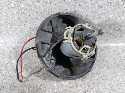 M030910G моторчик печки + A / C , VALEO , ТОЛЬКО МОТОР. Renault Megane 2 2004 ,7737061701,665684BE