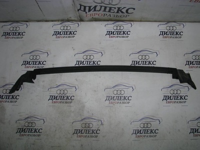8T8839479D уплотнитель стекла двери Audi A5 /S5 Coupe/Sportback 2008> 2010