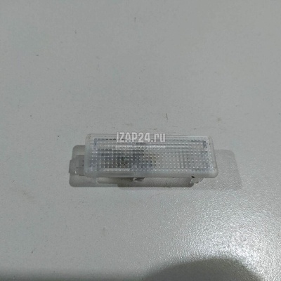 XDC000030 Плафон салонный Land Rover Range Rover III (LM) (2002 - 2012)
